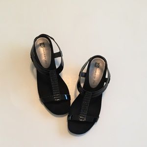 Anne Klein iflex Sandal